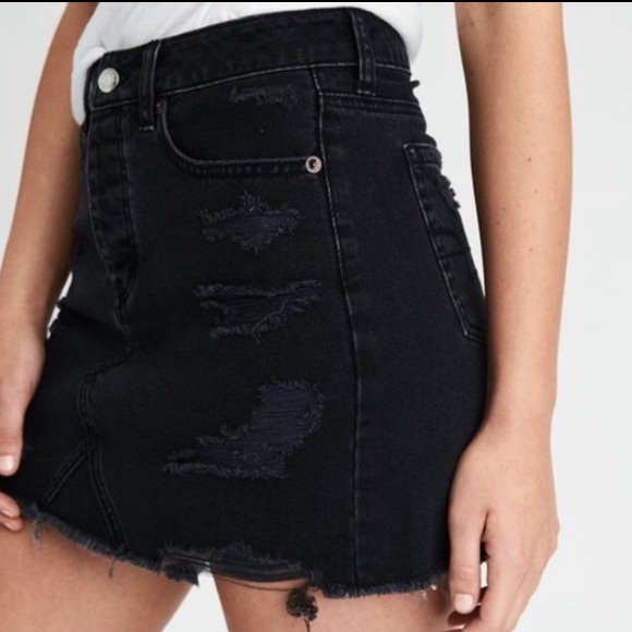 AEO High-Wasted Distressed Denim Skirt - Picture 2 of 8